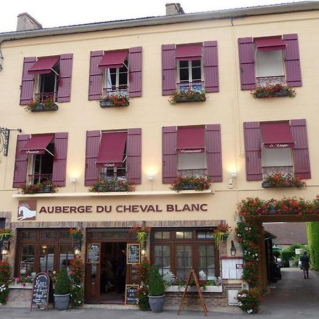 Auberge Du Cheval Blanc Avallon Dış mekan fotoğraf
