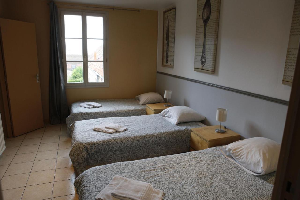 Auberge Du Cheval Blanc Avallon Dış mekan fotoğraf